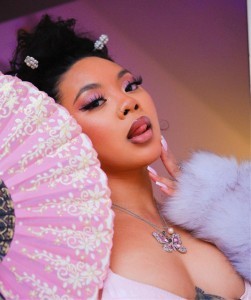 Bella Moon — hip-hop artist profile photo