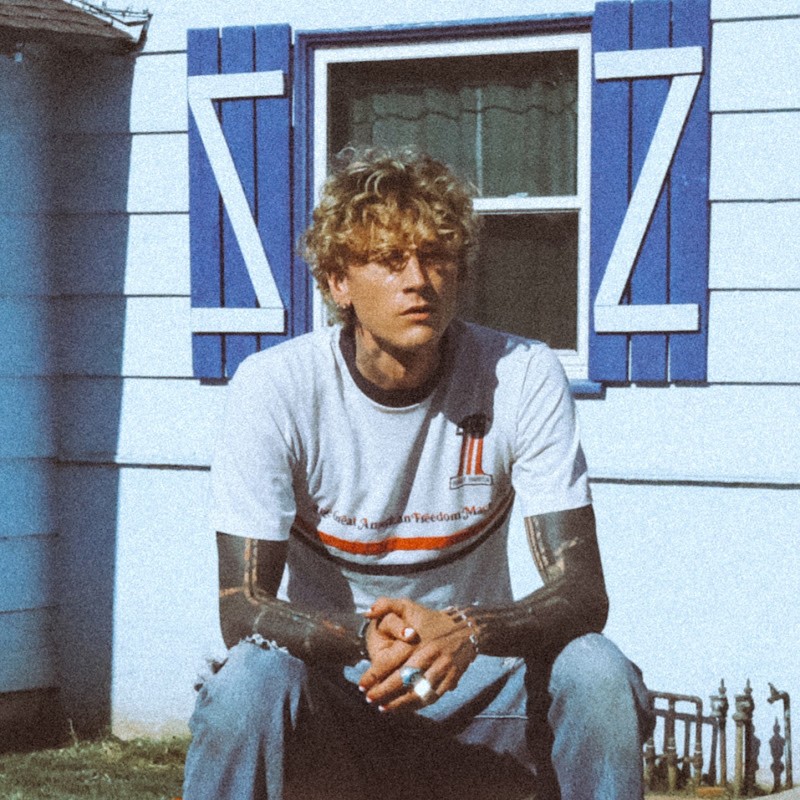 Machine Gun Kelly — hip-hop artist profile photo