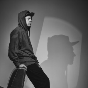 DJ Shadow — hip-hop artist profile photo