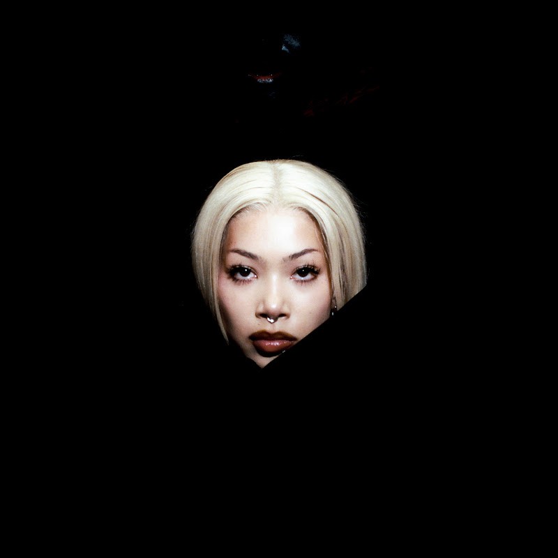 mollysantana — hip-hop artist profile photo