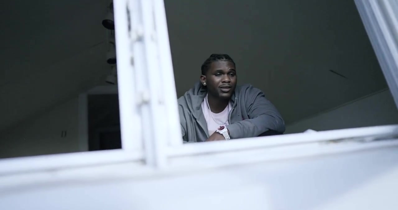 Gun Lee - No Shawty No Cry (Official Music Video)