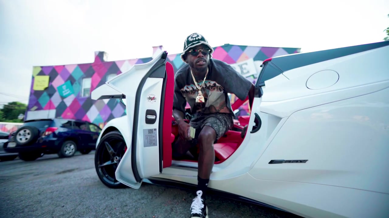 Broad Day Kay x Melly Gz  - Fresh Out (Official Music Video)