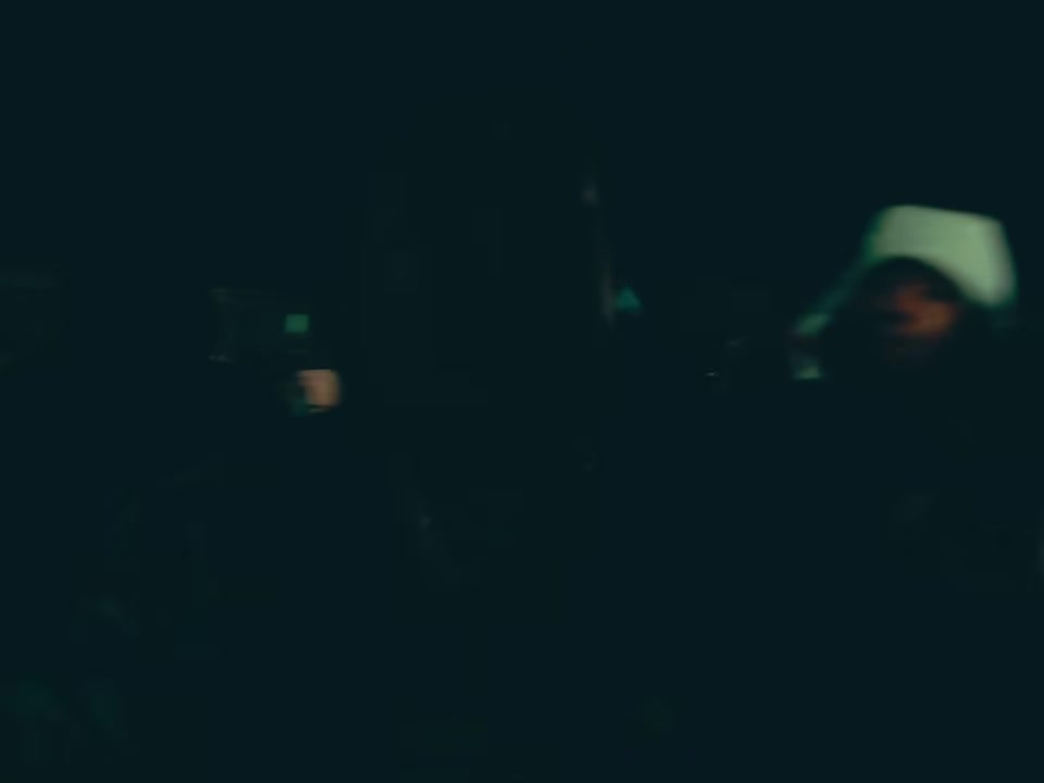 TearItOffGreezy - GET BACK (Official Music Video)