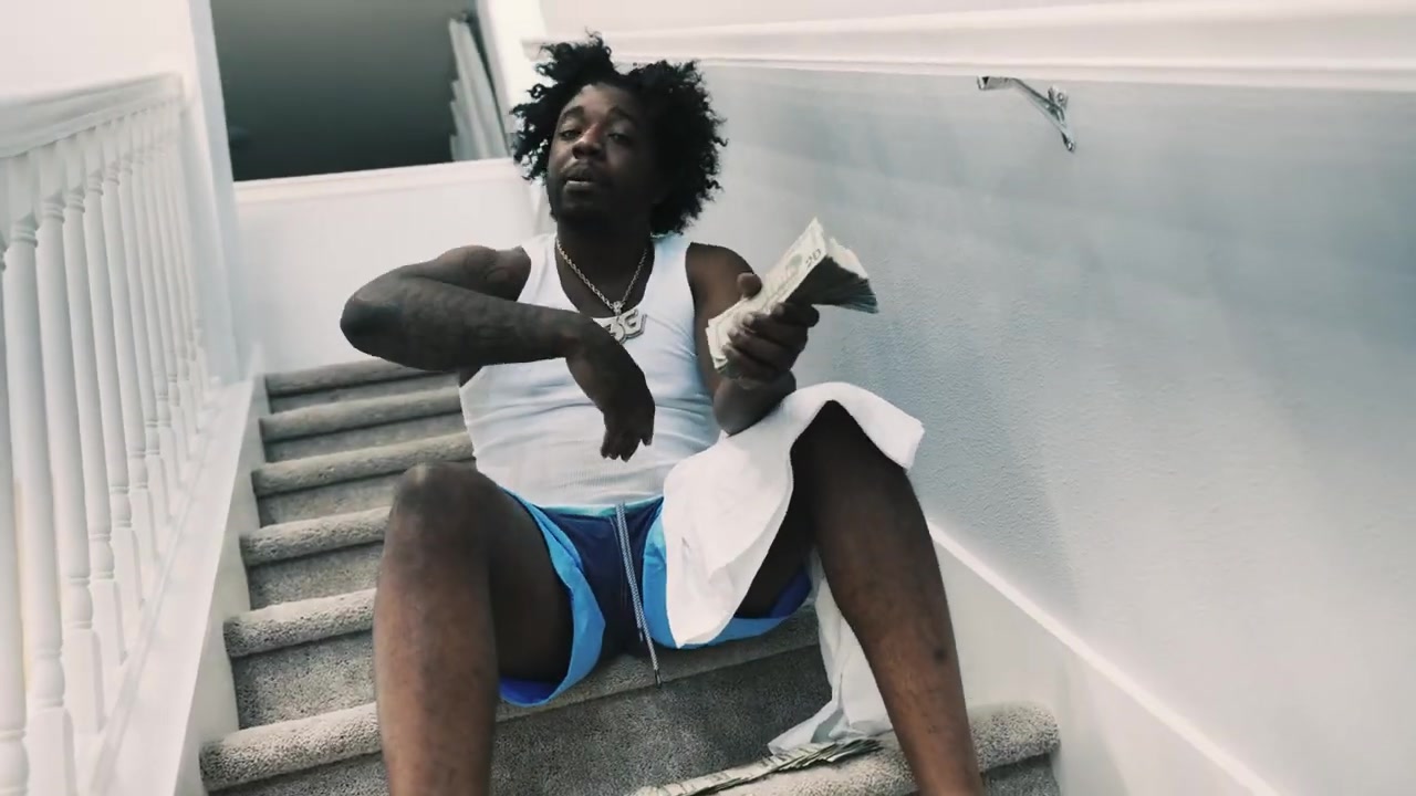 3G Weezy - Talk To Me (Official Music Video)