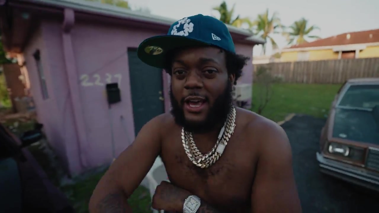 6KFLY - Fuc The Bwatt (Official Music Video)