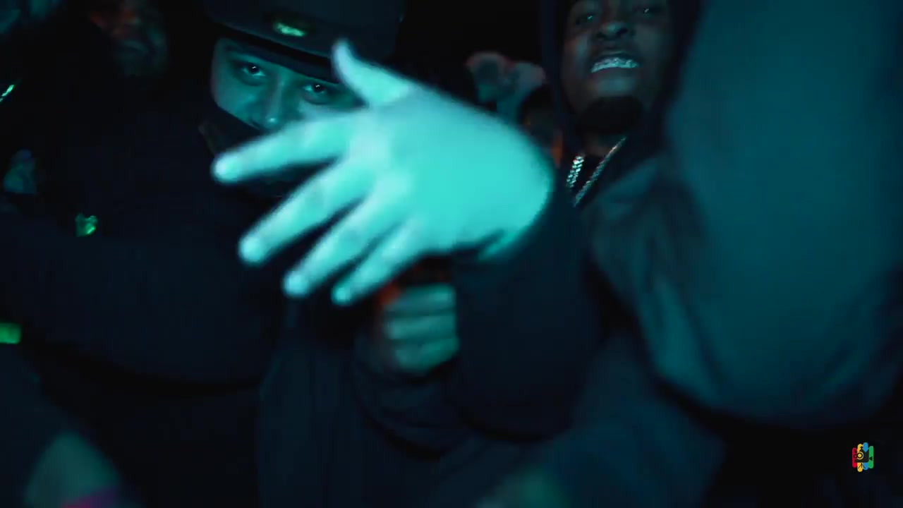 TearItOffGreezy - Bling Bling (Remix)