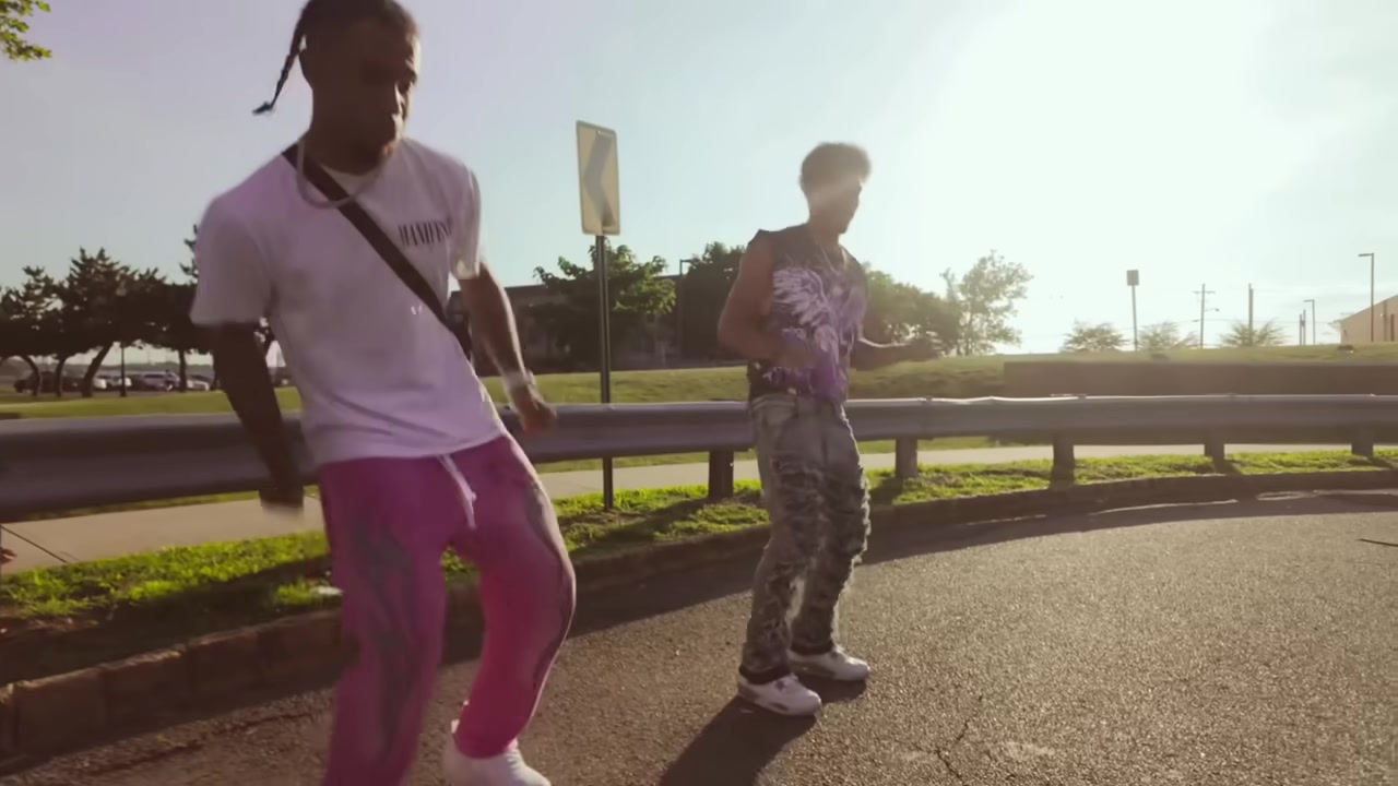 Lenexx - DIME QUE (video oficial)