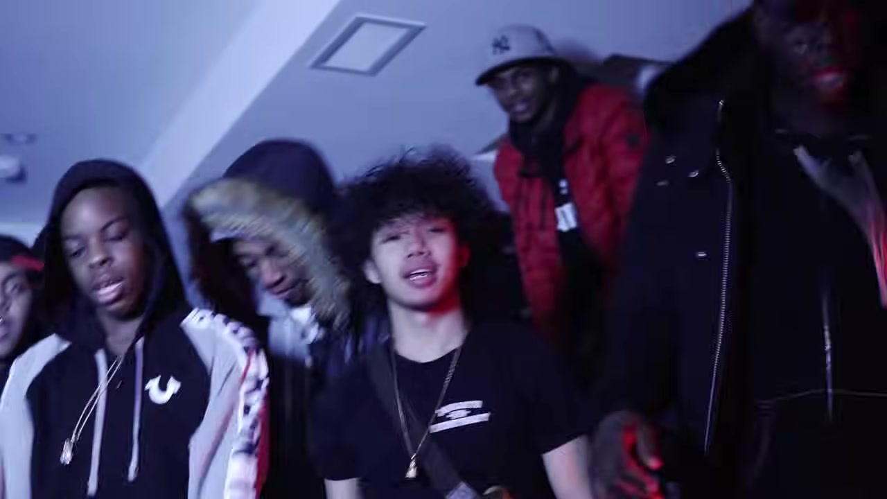 LB Spiffy x Ching - I Love My Gang (Official Music Video) Dir. @colemc.mp4