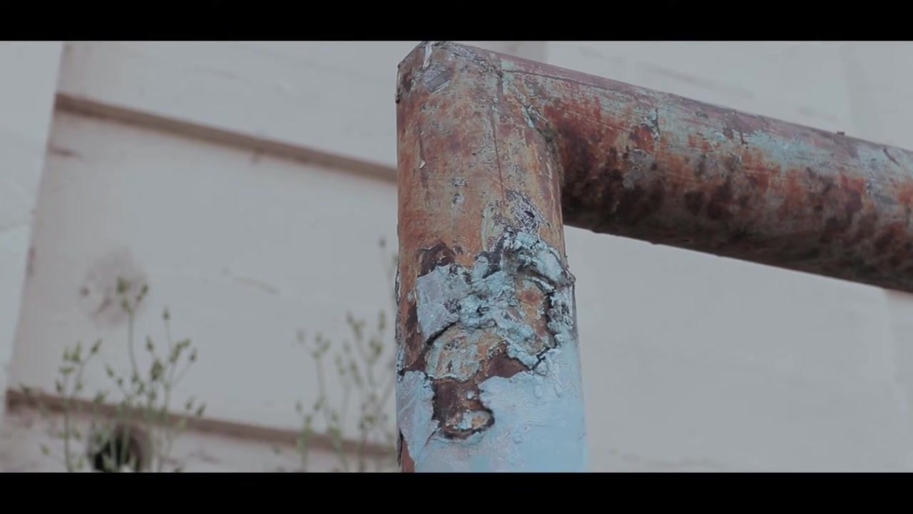 Dark Clouds ft.  Melvin the Giant  Official Music Video