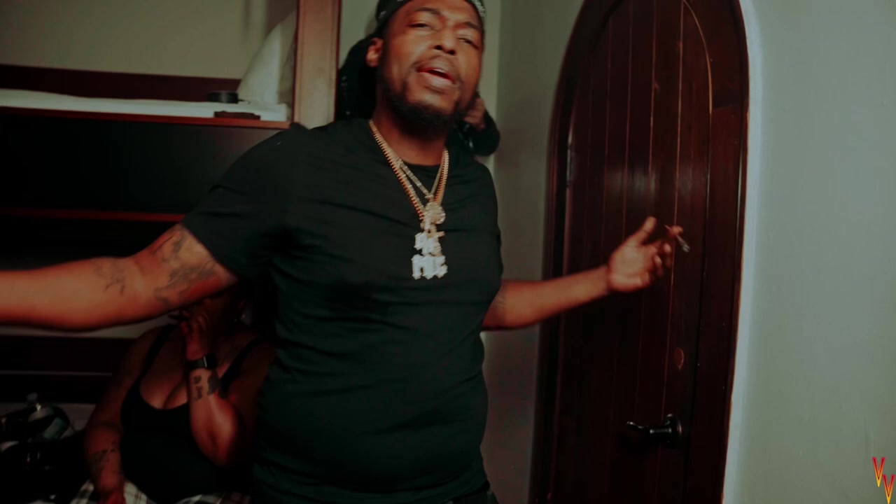 MrCheckABag & THE BOY FLOYD - TOXIC (Shot By @valleyvisuals_)
